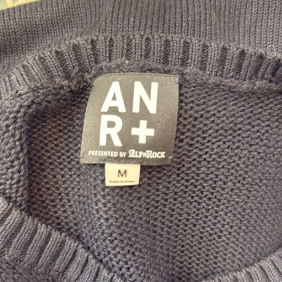 Alp N Rock ELSA TANK | BLACK Size Medium - Picture 9 of 10